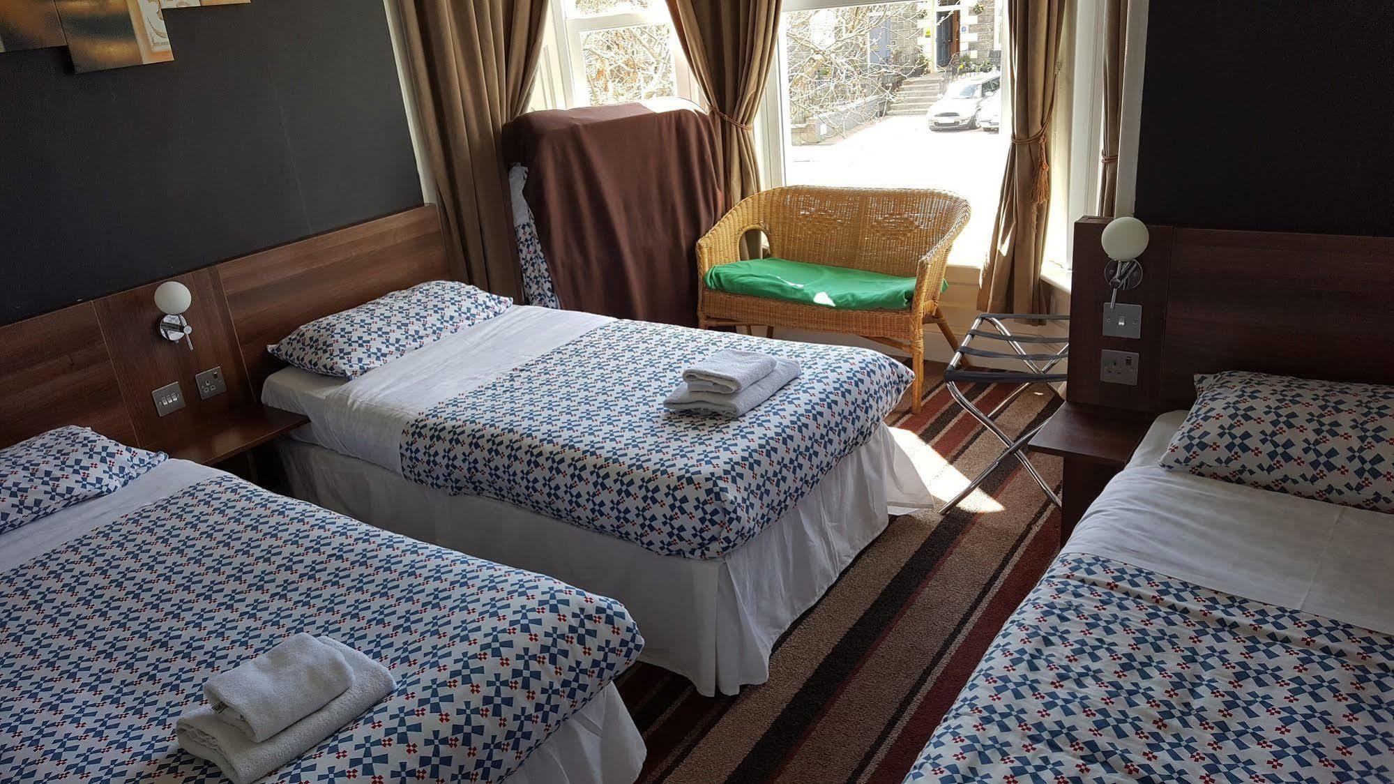 Cherry Blossom Guest House Whitby Exteriör bild